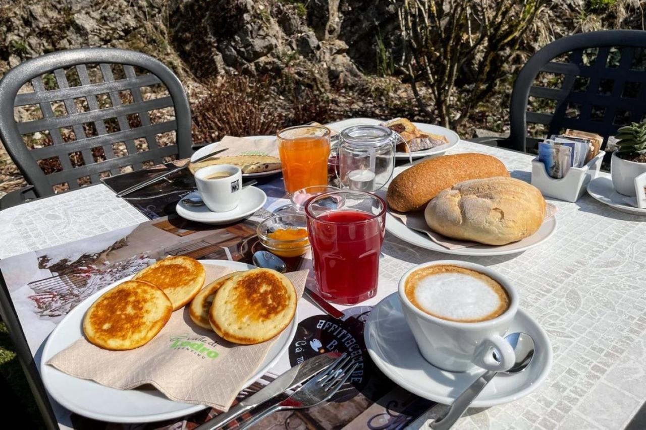 & Breakfast Ca Mea Dina *